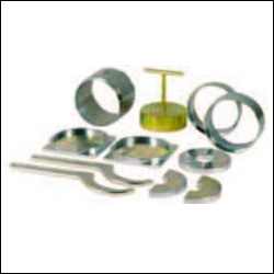 CALIFORNIA BEARING RATIO APPARATUS